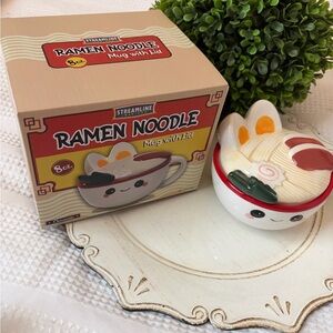 Streamline Ramen Noodle Mug with Lid